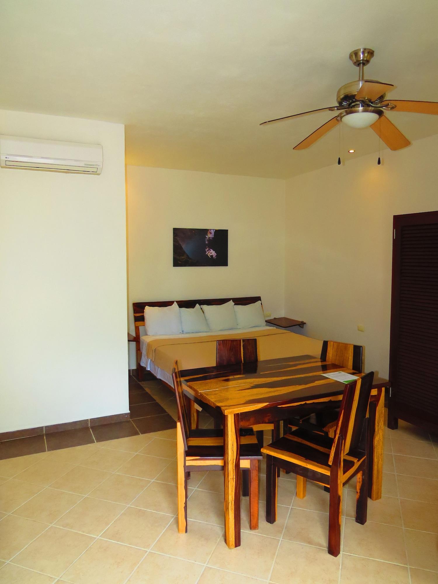 Xibalba Hotel Dive Center 图卢姆 外观 照片